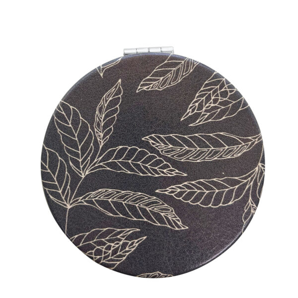 Leaf lines compact mirror